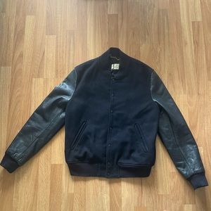 Men’s Sandro varsity baseball leather sleeve jacket size xl fits like a large